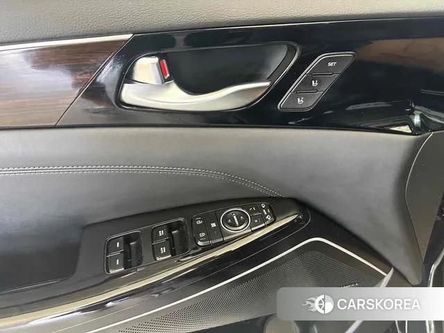 Kia Come New K7 id 2981853 из Кореи 17