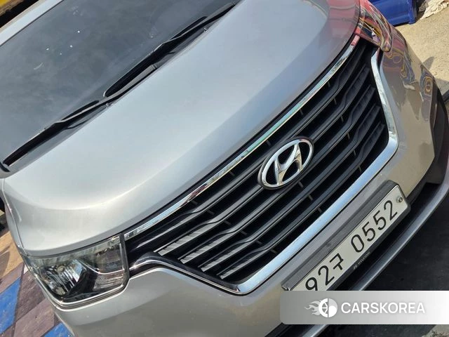 Hyundai The New Grand Starex id 3886285 из Кореи 16