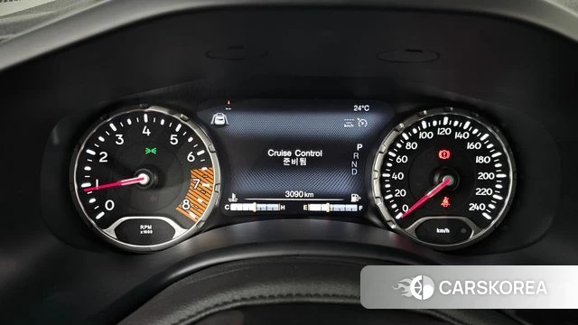 Jeep Renegade id 4388259 из Кореи 30