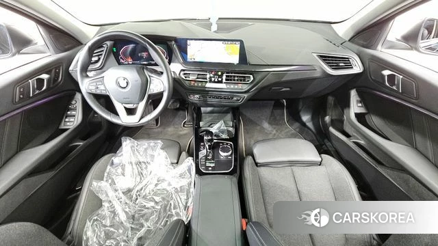 BMW 1 Series (F40) id 4427804 из Кореи 30