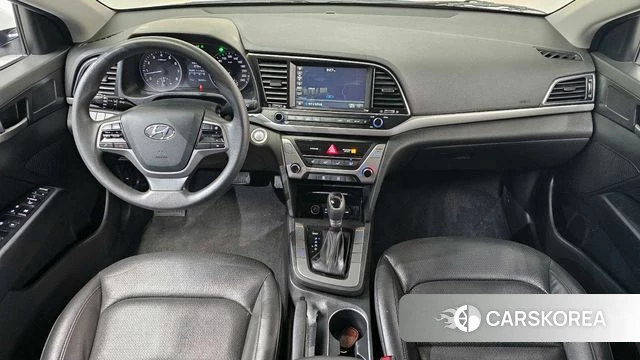 Hyundai Avante AD id 3924968 из Кореи 17