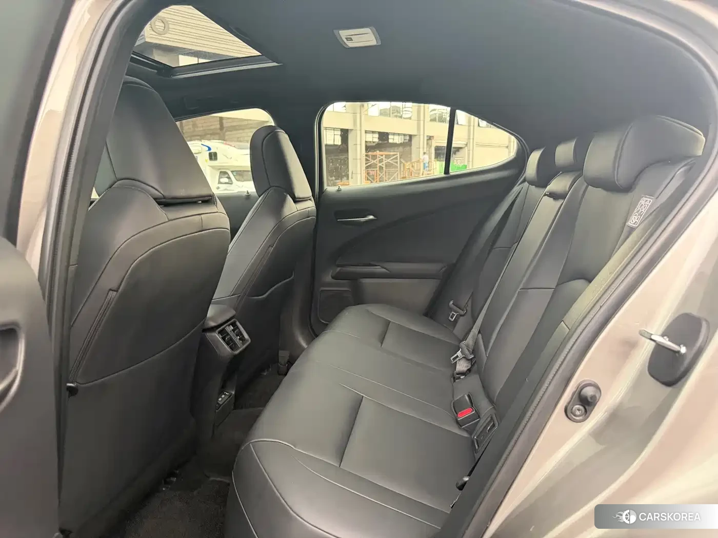Lexus UX id 4627991 из Китая 10