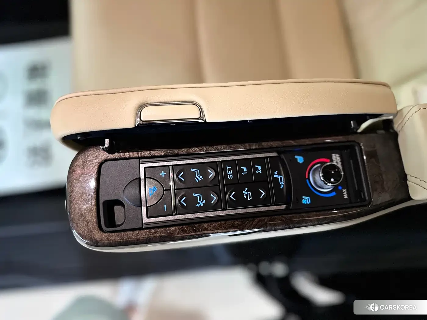 Toyota Vellfire id 4583753 из Китая 25