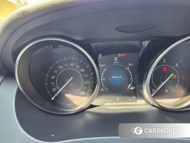 Jaguar E-PACE id 3233538 из Кореи 8