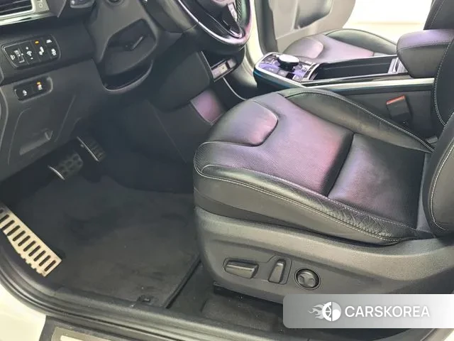 Kia Niro EV id 3772388 из Кореи 17