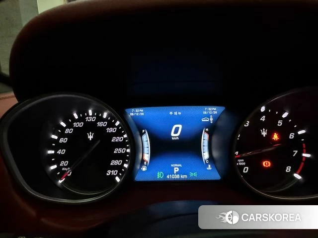 Maserati Levante id 4693259 из Кореи 17