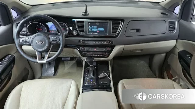 Kia All New Carnival id 3612851 из Кореи 17