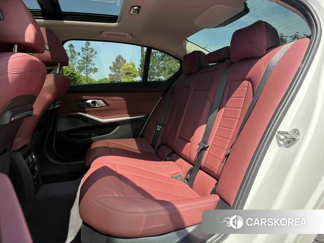 BMW 3 series id 4273157 из Китая 19