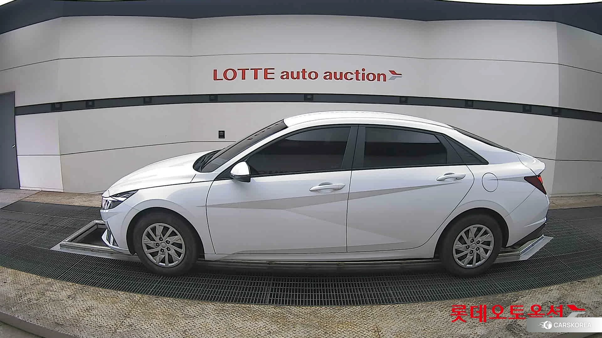 Hyundai Avante id 3869268 из Кореи 34