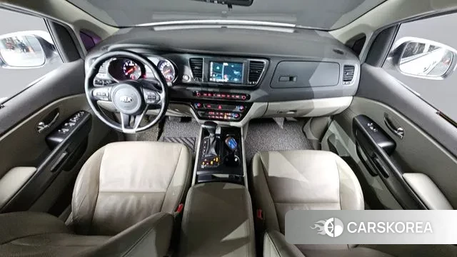 Kia All New Carnival id 3737392 из Кореи 17