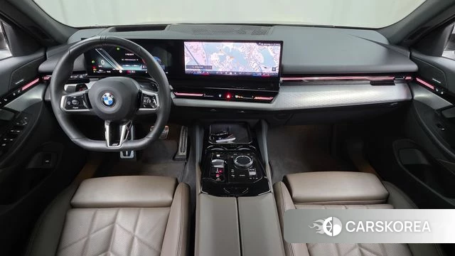 BMW 5 Series (G60) id 4388212 из Кореи 29
