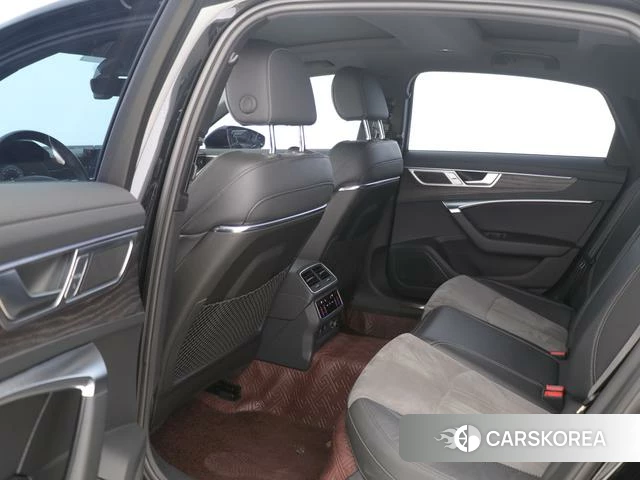 Audi A6L id 4301043 из Китая 13