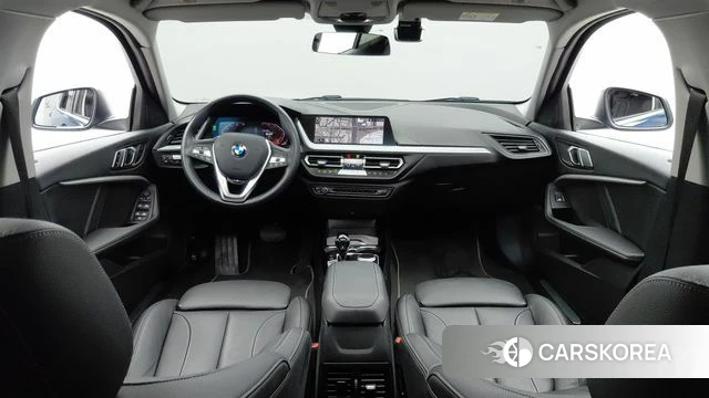 BMW 1 Series (F40) id 3922961 из Кореи 17