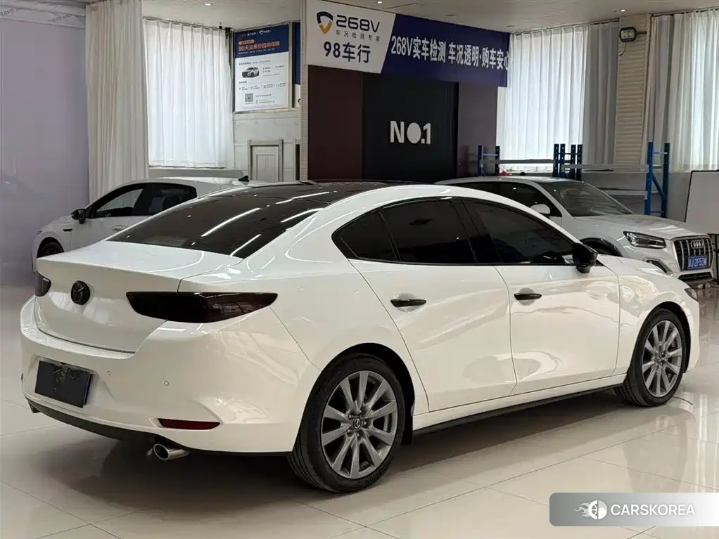 Mazda 3 id 4547930 из Китая 20