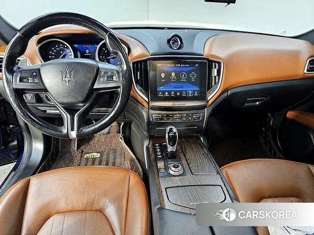 Maserati Ghibli id 4536629 из Кореи 17