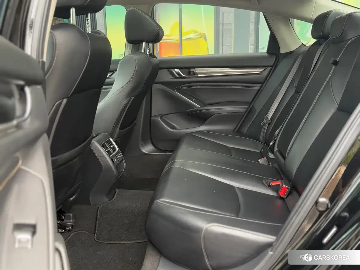 Honda Accord id 4548146 из Китая 8