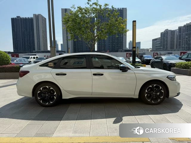 Honda Civic id 4274059 из Китая 7