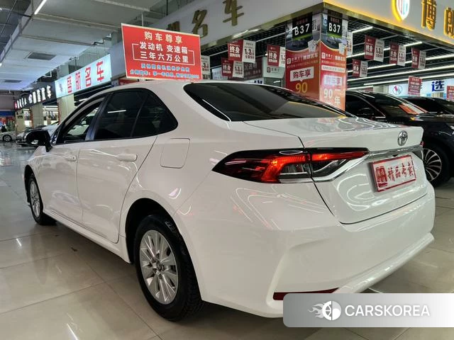 Toyota Corolla id 4307581 из Китая 20