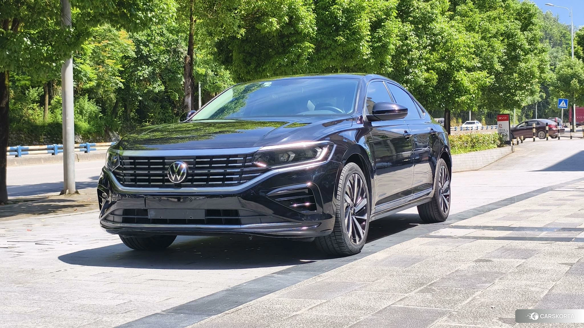 Volkswagen Passat id 4454479 из Китая 15