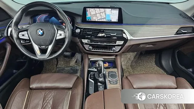 BMW 5 Series (G30) id 3283346 из Кореи 17