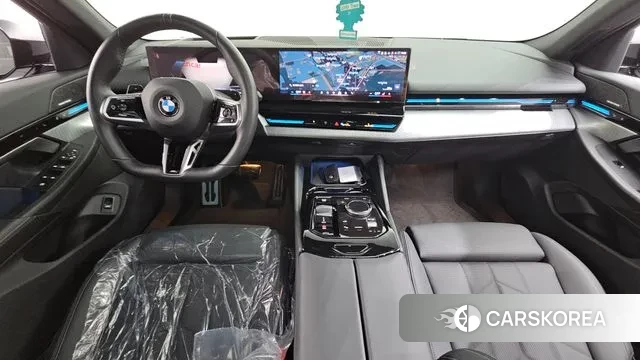 BMW 5 Series (G60) id 3353691 из Кореи 17