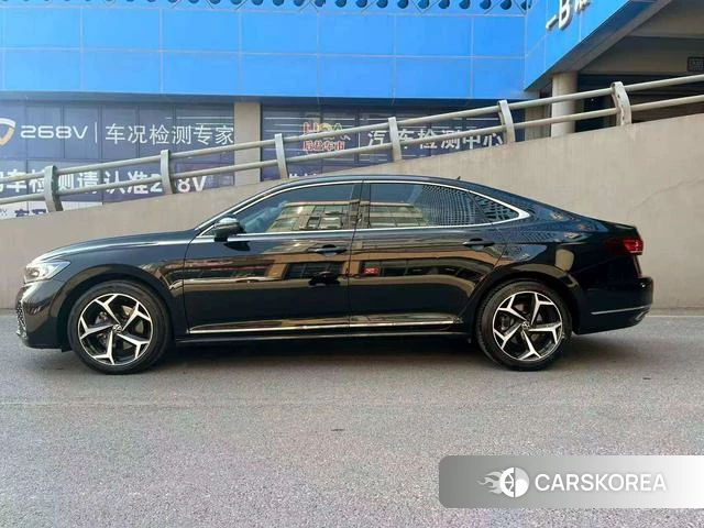 Volkswagen Passat id 4257565 из Китая 12