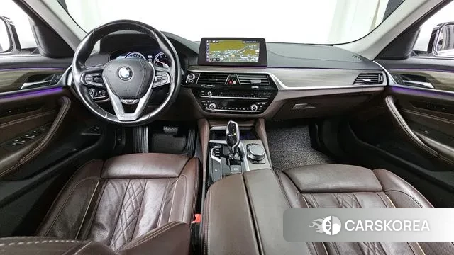 BMW 5 Series (G30) id 3403165 из Кореи 17