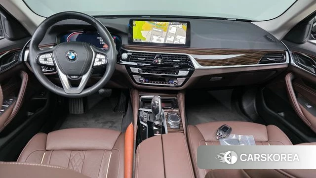 BMW 5 Series (G30) id 4623979 из Кореи 30