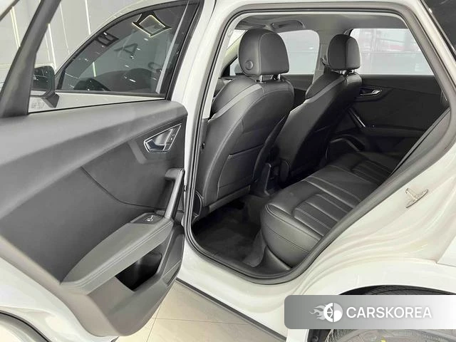 Audi Q2L id 4329037 из Китая 18