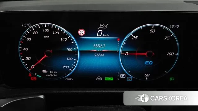 Mercedes-Benz EQB X243 id 3405545 из Кореи 17