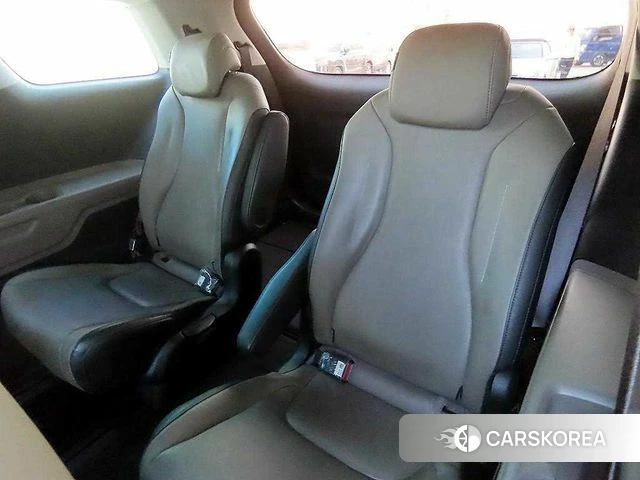 Kia The New Carnival 4th Generation id 4201168 из Кореи 17