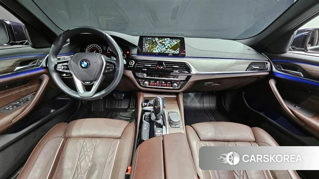 BMW 5 Series (G30) id 4269472 из Кореи 34