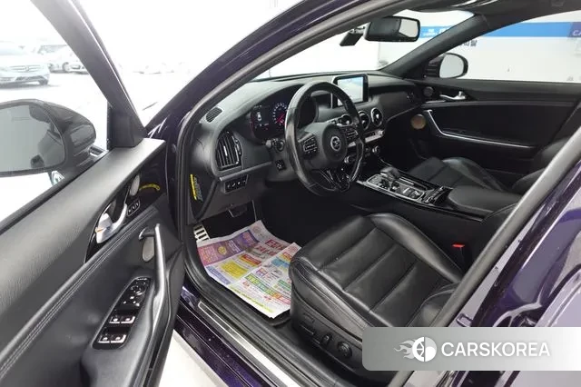 Kia Stinger id 3641703 из Кореи 17