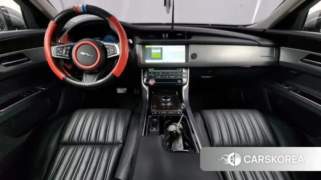 Jaguar XF (X260) id 3380430 из Кореи 17