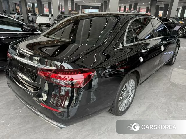 Mercedes-Benz E-class id 4216877 из Китая 7