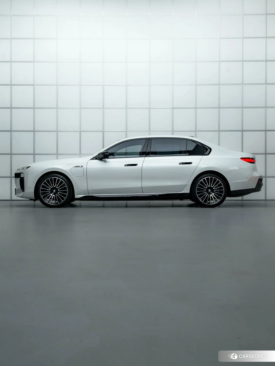 BMW i7 id 4467512 из Китая 13