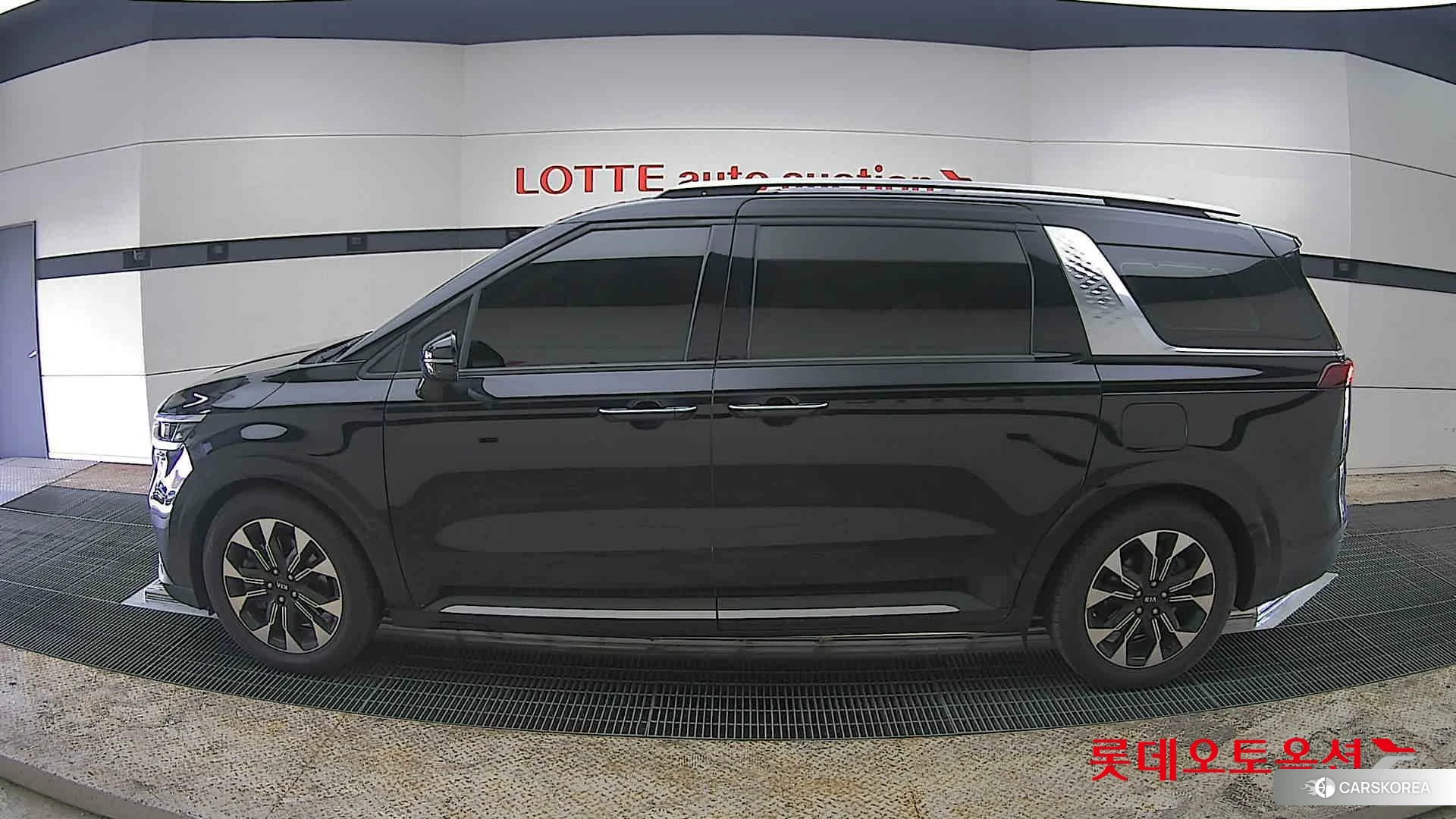 Kia Carnival id 3869405 из Кореи 34