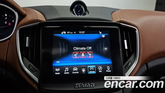 Maserati Ghibli id 2672136 из Кореи 17