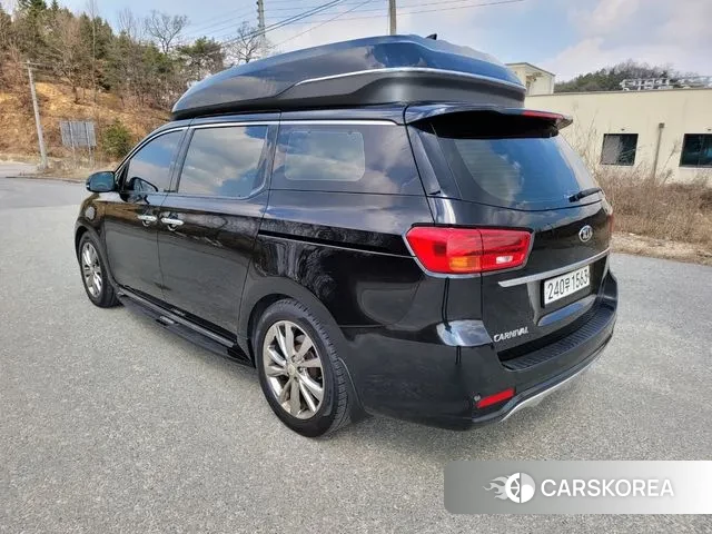 Kia The New Carnival id 3583203 из Кореи 17