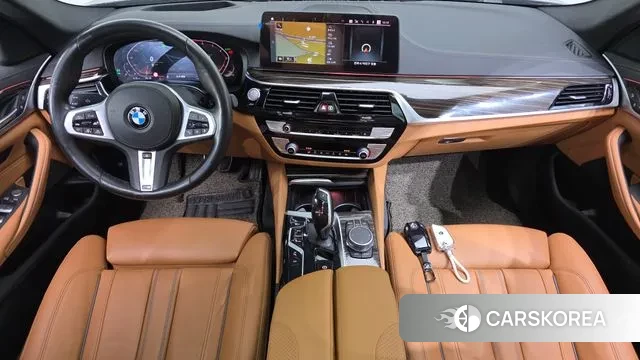 BMW 5 Series (G30) id 3443754 из Кореи 17