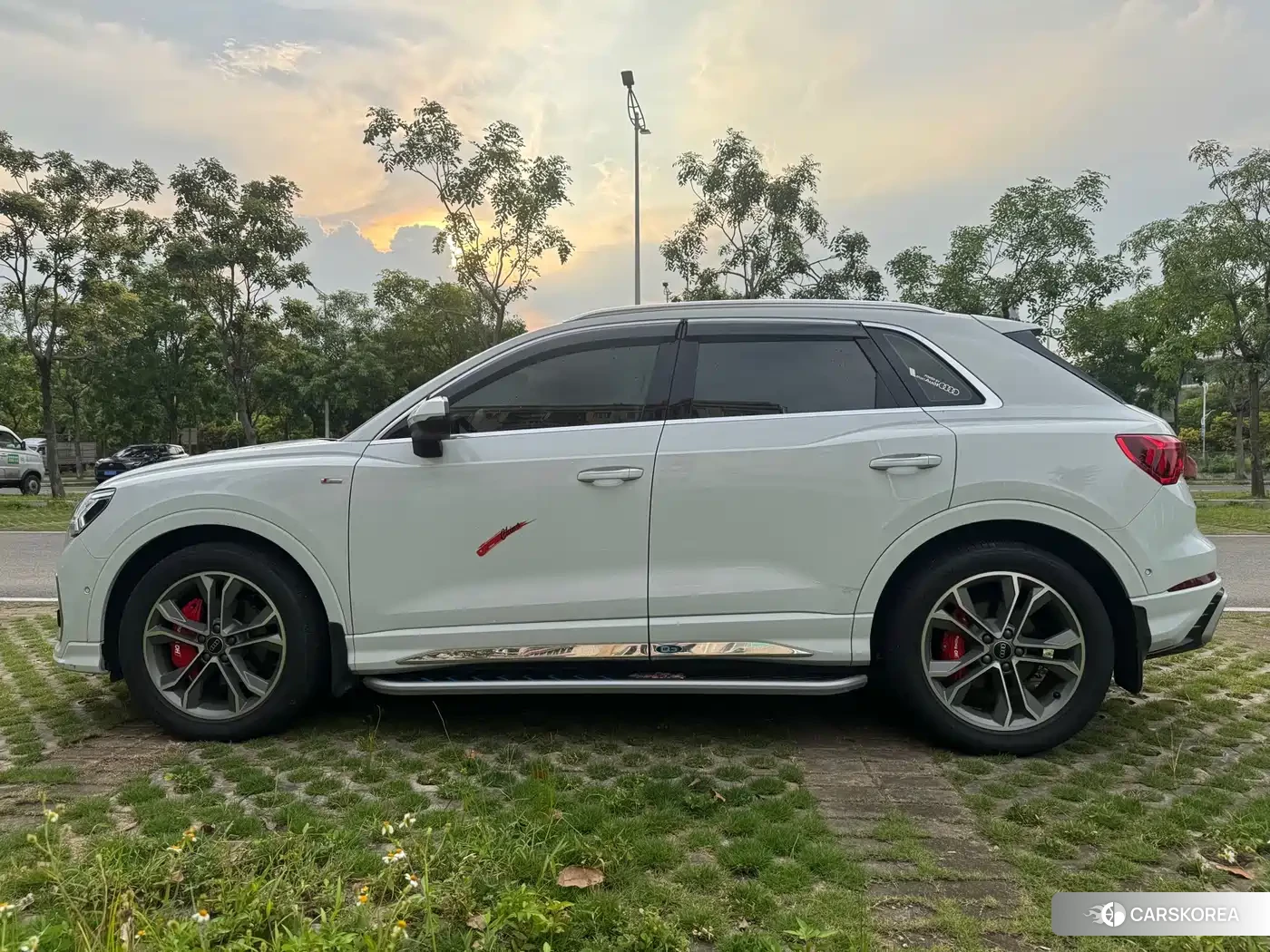 Audi Q3 id 4559801 из Китая 20