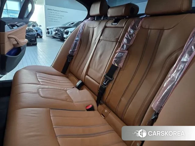 BMW 5 Series (G30) id 3476656 из Кореи 17