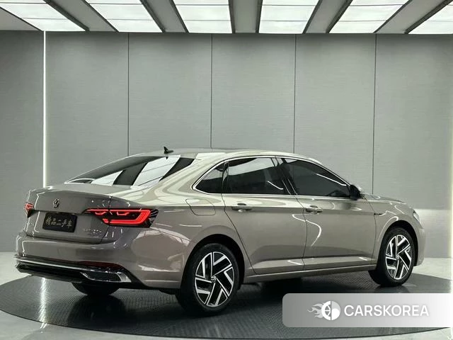 Volkswagen Sagitar id 4297838 из Китая 21