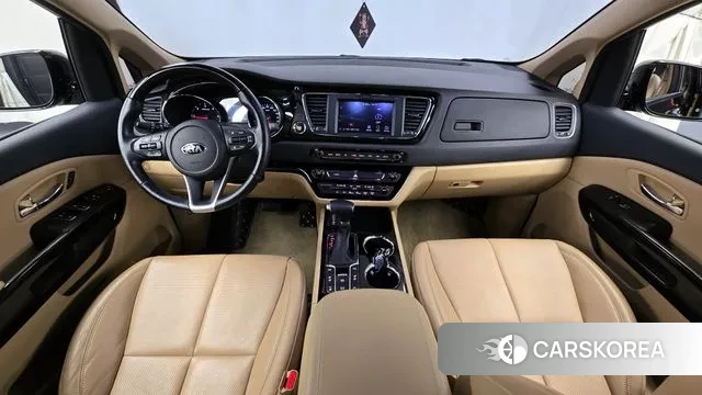 Kia The New Carnival id 3444604 из Кореи 17