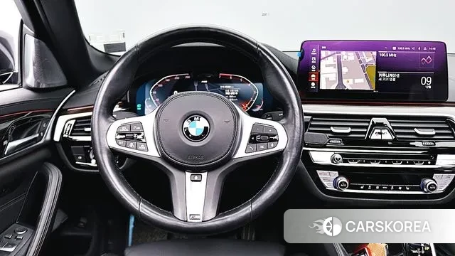 BMW 5 Series (G30) id 3459079 из Кореи 17