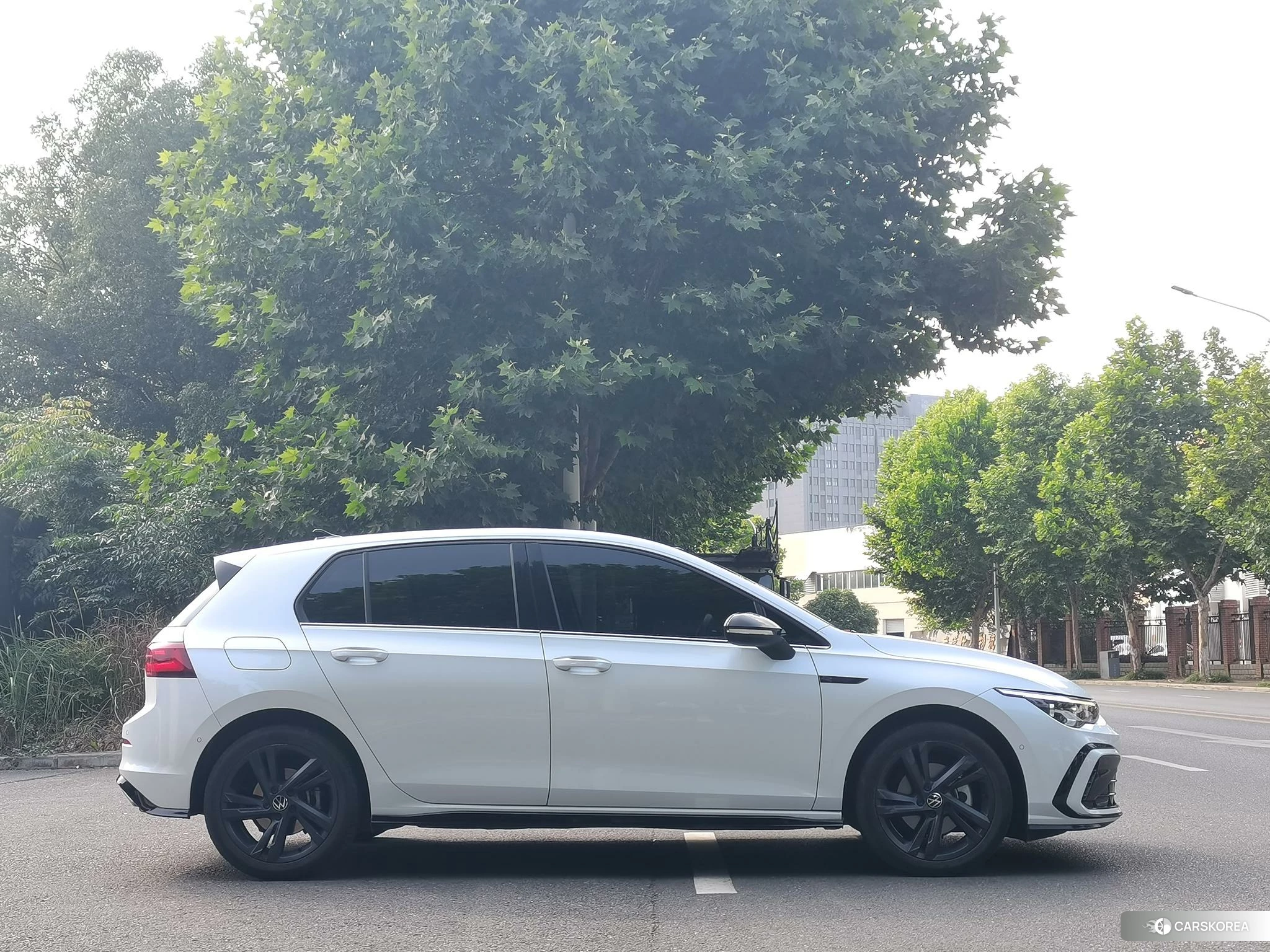 Volkswagen Golf id 4486254 из Китая 12
