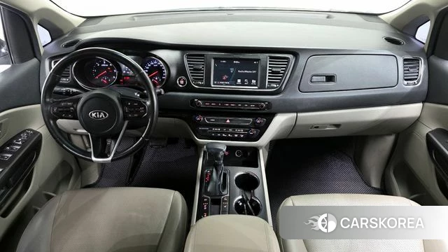 Kia The New Carnival id 3880164 из Кореи 17