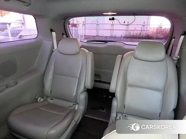 Kia The New Carnival id 3385817 из Кореи 17