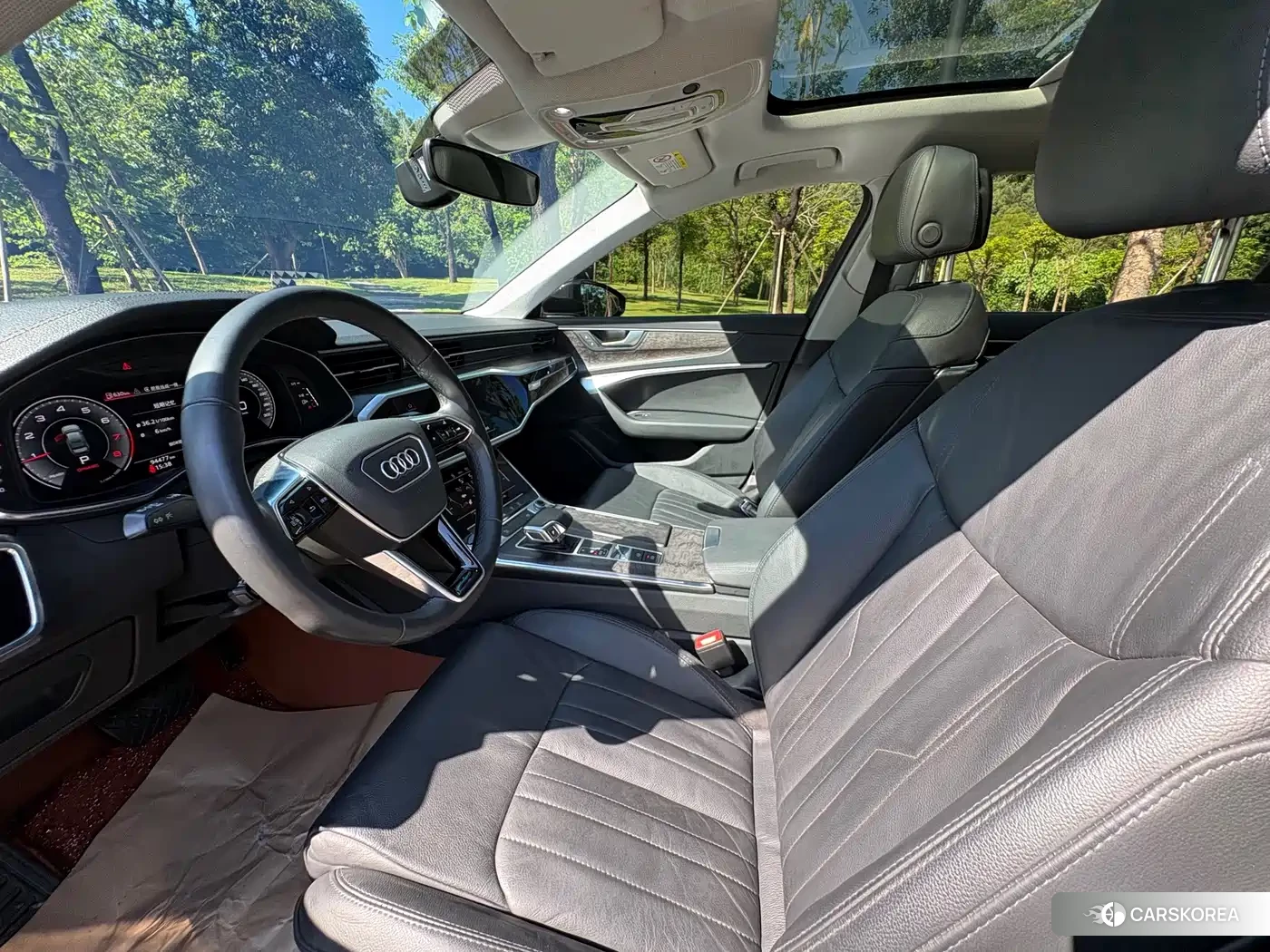 Audi A6L id 4669412 из Китая 7