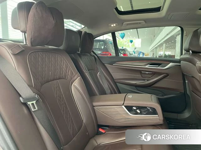 BMW 5 series id 4235429 из Китая 10